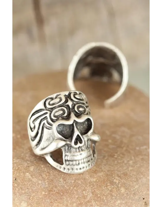 Eskitme Gümüş Renk Kuru Kafalı Erkek Ayarlamalı Yüzük