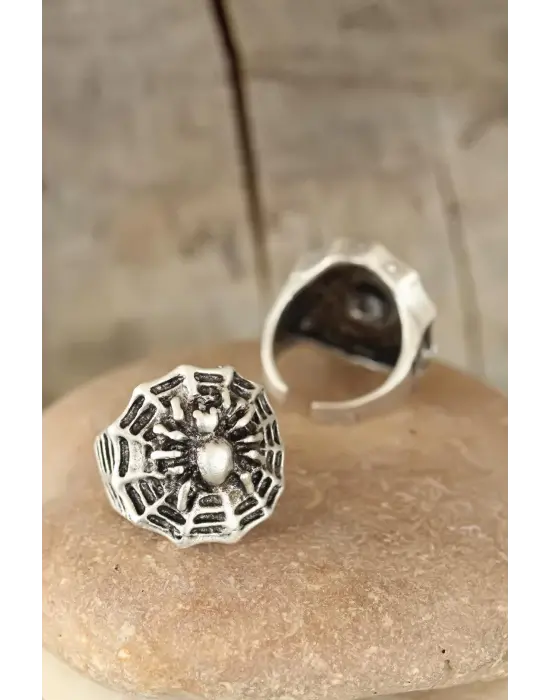 Eskitme Gümüş Renk Örümcek Figürlü Erkek Ayarlamalı Yüzük