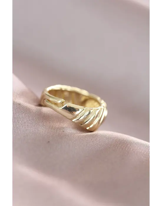 Gold Metal Çelik Yüzük