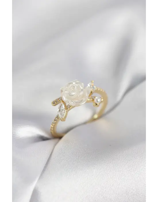 Gold Renk Gül Model Zirkon Taşlı Kadın Yüzük