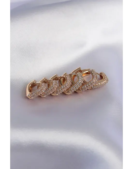 Gold Renk Kare Model Zirkon Taşlı Pirinç Kadın Küpe Seti