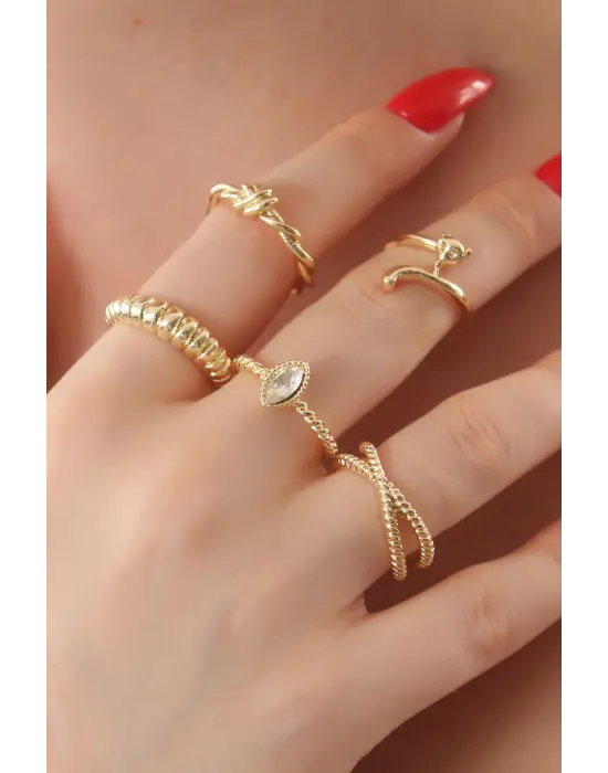 Gold Renk Kedi Figür Sarmal Model Zirkon Taşlı Bayan Yüzük Kombin