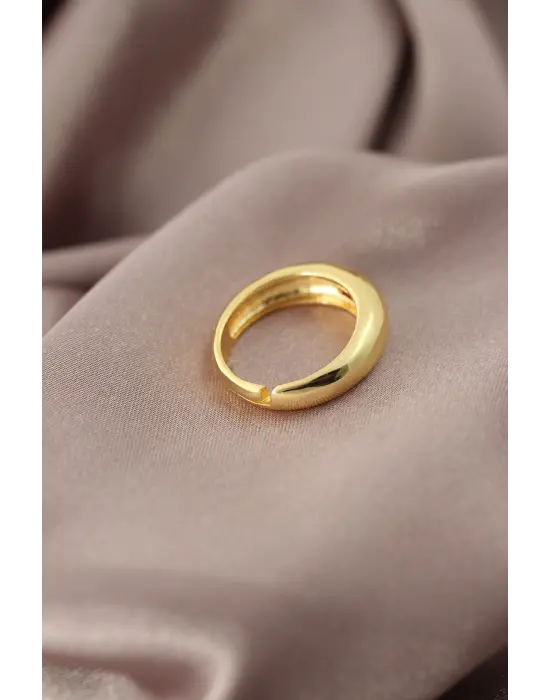 Gold Renk Metal Kırmızı Taşlı Bombeli Kadın Yüzük