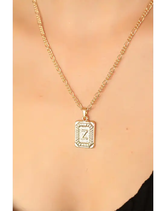 Gold Renk Metal Plaka Tasarım Zincirli Z Harfi Bayan Kolye