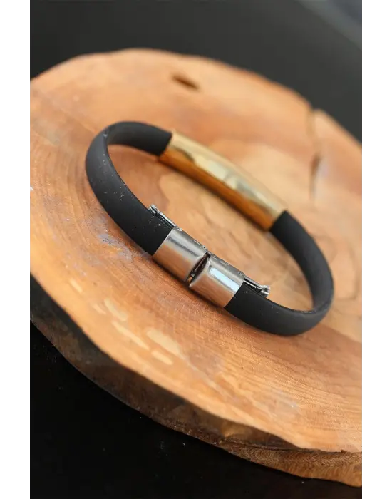 Gold Renk Metal Tasarım Siyah Renk Silikon Erkek Bileklik