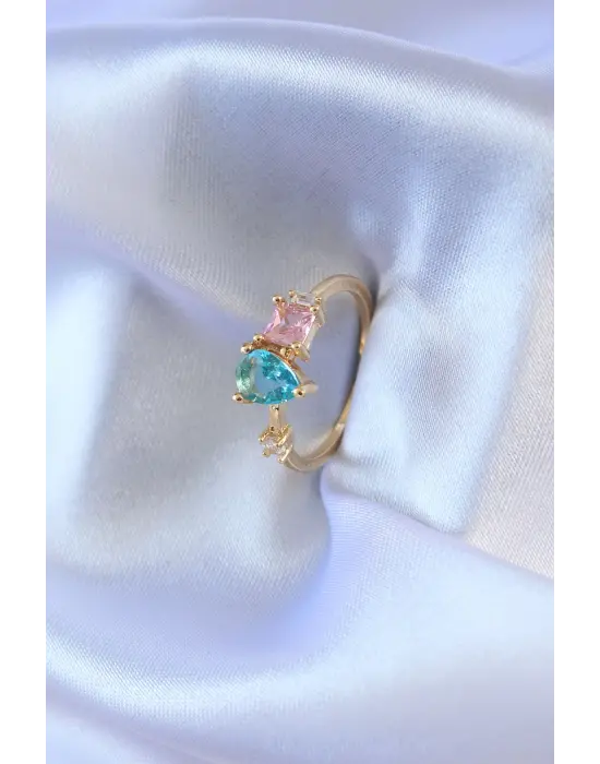 Altın Renkli Zirkon Taşlı  Çelik Yüzük