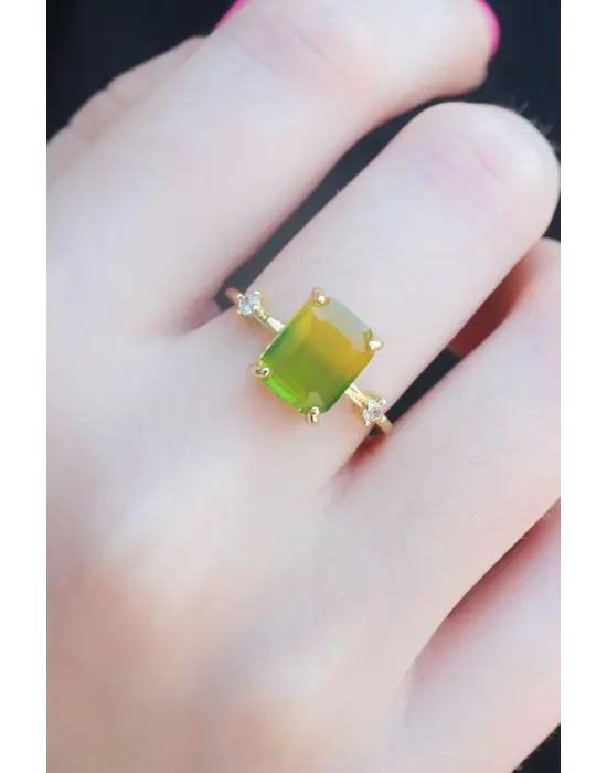 Gold Renk Renkli Zirkon Taşlı Pirinç Kadın Yüzük