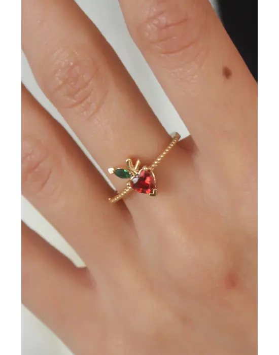 Altın Taşlı Çilek Figür Çelik Yüzük