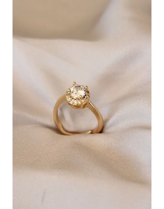 Gold Renk Tektaş Tasarımlı Ayarlamalı Metal Yüzük