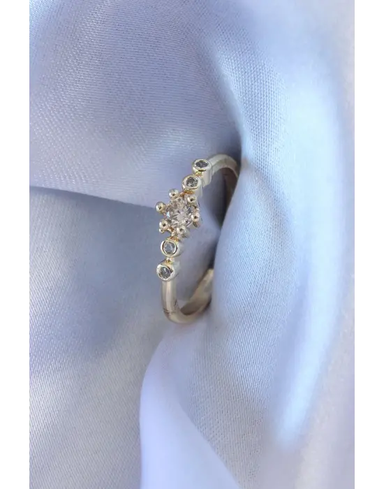 Gold Renk Zirkon Taşlı Kadın Yüzük