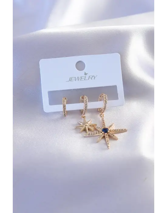Gold Renk Zirkon Taşlı Kutup Yıldızı Model Kadın Küpe
