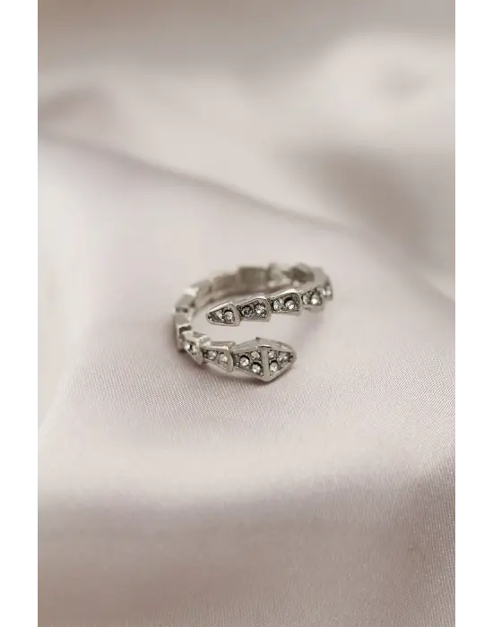 Gümüş Metal Yılan Tasarımlı Taşlı Çelik Yüzük