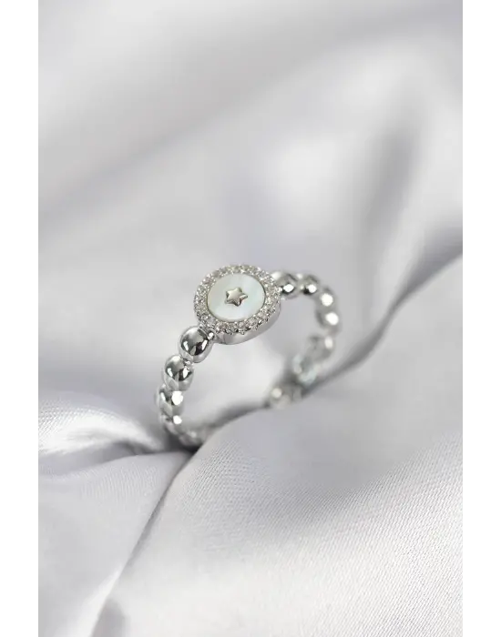 Gümüş Renk Sedefli Yıldız Model Zirkon Taşlı Kadın Yüzük