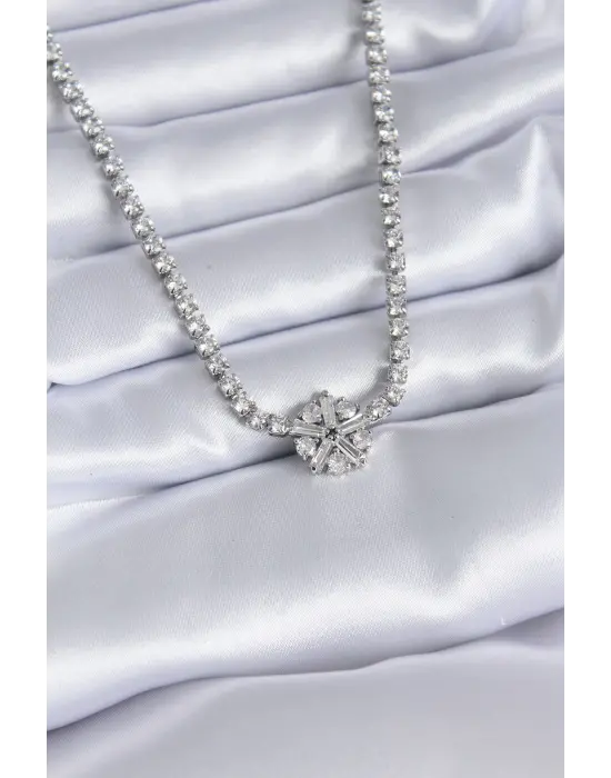 Gümüş  Su Yolu Zirkon Taş Model Kar Tanesi Figür  Çelik Kolye