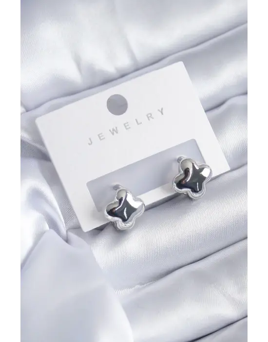 Gümüş Yonca Model  Çelik Küpe