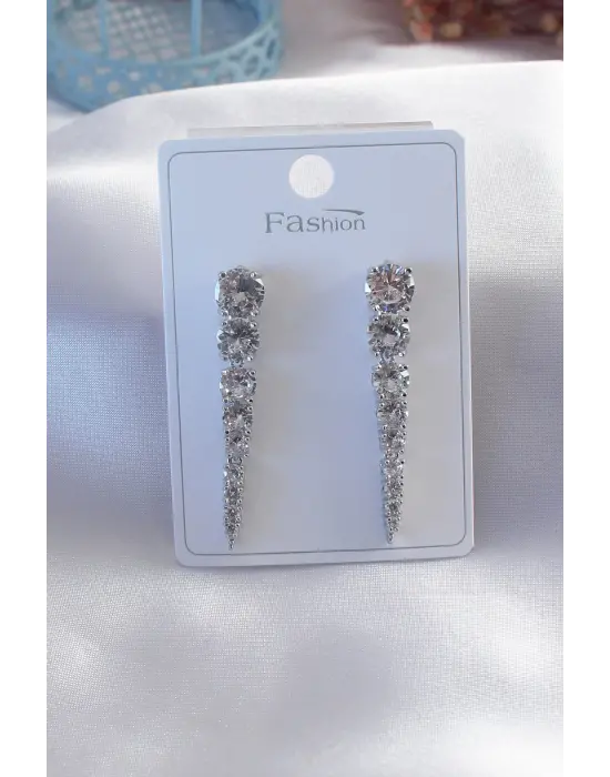 Gümüş Renk Zirkon Taşlı Kadın Küpe