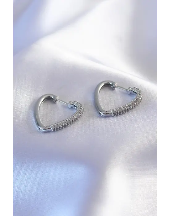 Gümüş Zirkon Taşlı Kalp Model Çelik Küpe