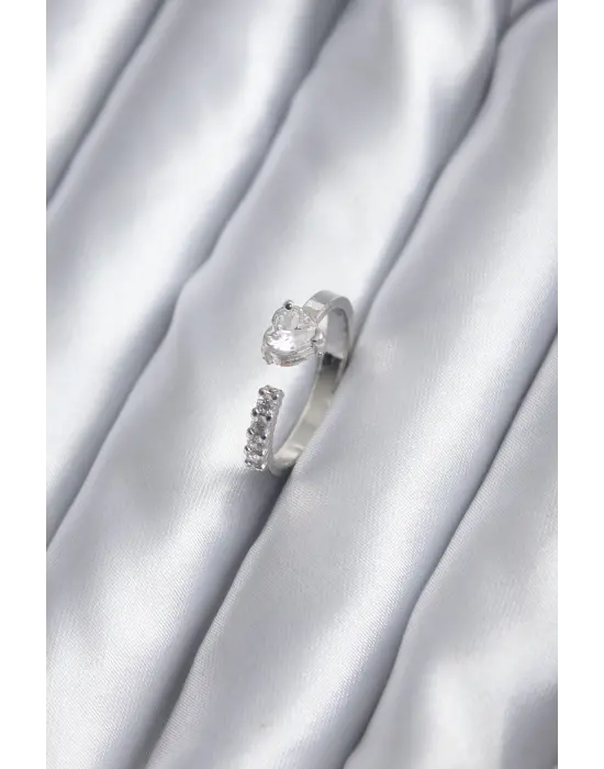 Gümüş Zirkon Taşlı Kalp Model Çelik Yüzük