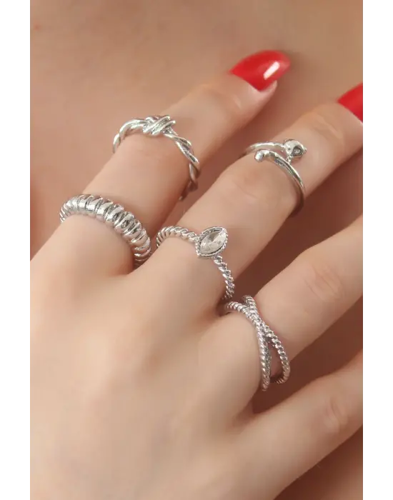 Gümüş Renk Zirkon Taşlı Sarmal Model Kedi Figür Bayan Yüzük Kombin