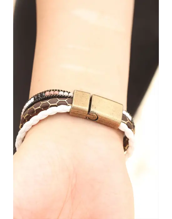 Kahverengi Desenli Tasarımlı Taşlı Beyaz Örgü Model Kadın Deri Bileklik