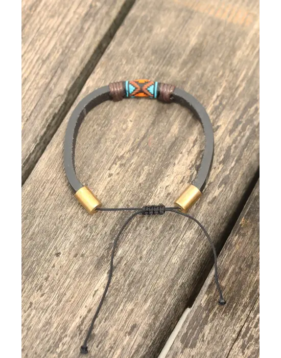 Kahverengi İpli Etnik Desenli Kadın Deri Bileklik