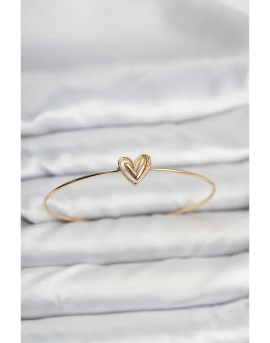 Kalp Model Gold Renk Çelik Kelepçe Bileklik