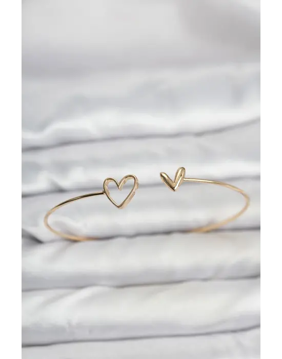 Kalp Model Gold Renk Çelik Kelepçe Bileklik