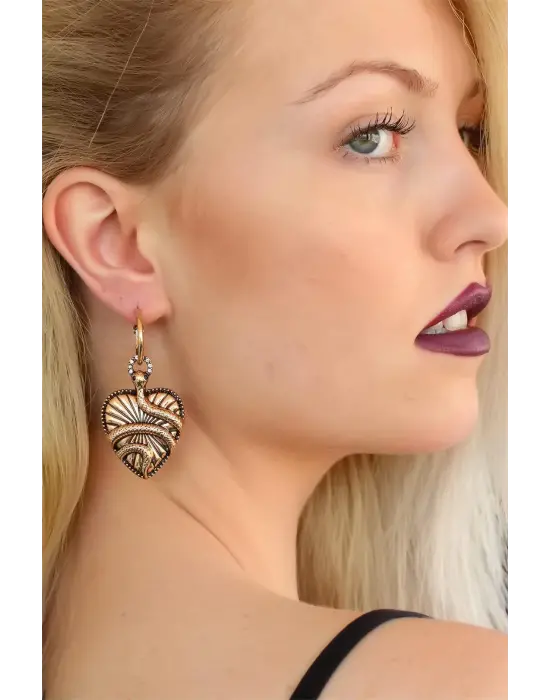 Kalpli Eskitme Metal Bayan Küpe