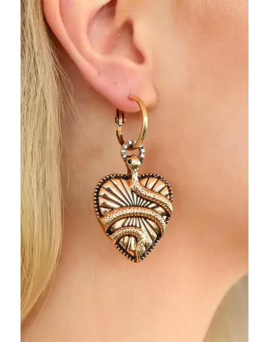 Kalpli Eskitme Metal Bayan Küpe