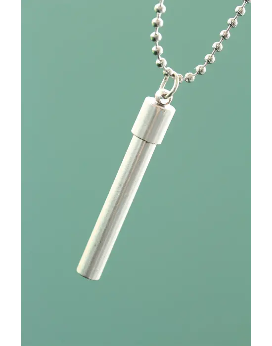 Kapsül Model Metal Gümüş Renk Kadın Kolye