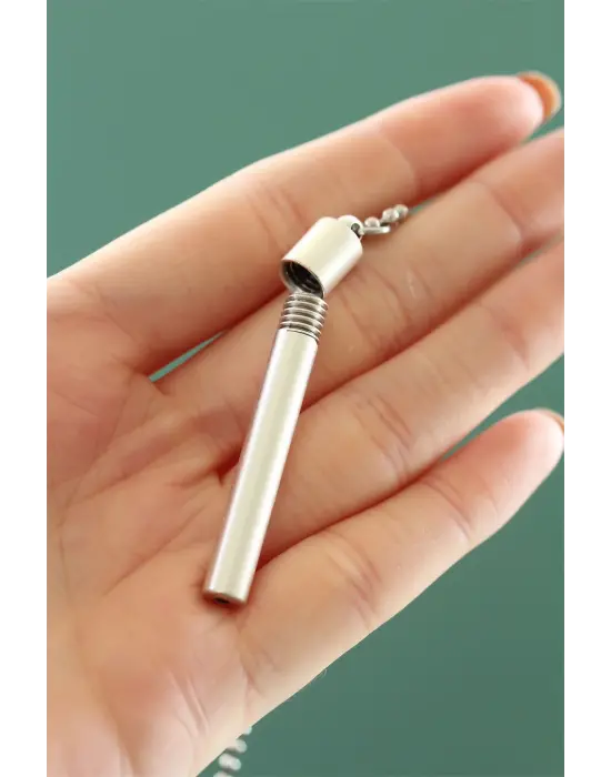 Kapsül Model Metal Gümüş Renk Kadın Kolye