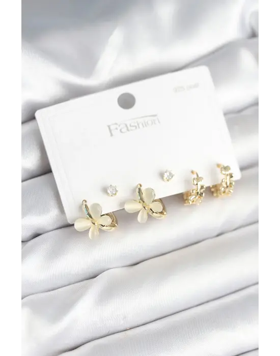 Kelebek Model Gold Renk Pirinç 925 Ayar Gümüş Çivili Kadın Küpe Seti