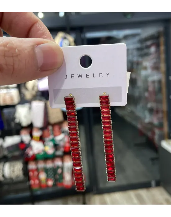 Kırmızı Taşlı Uzun Su Yolu Baget Küpe