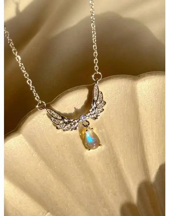 Melek Kanadı Damla Taşlı Gümüş Kolye