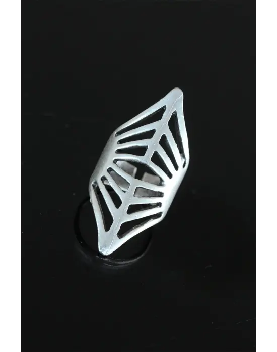 Metal Eskitme Gümüş Renk Otantik Ayarlamalı Bayan Yüzük