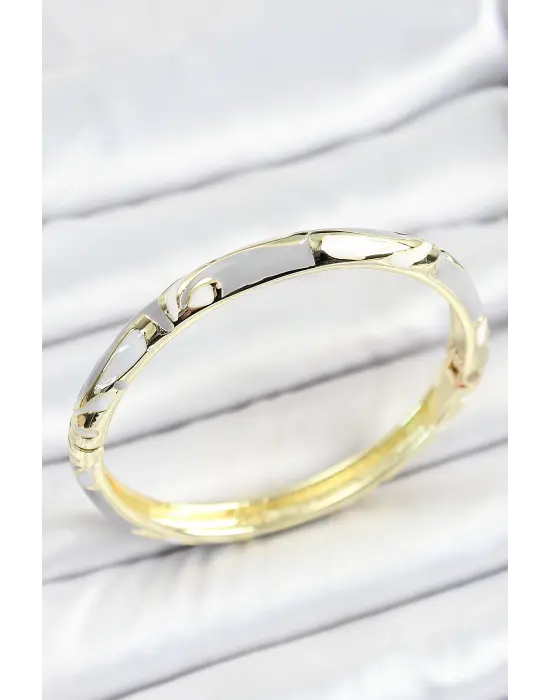 Mineli Pirinç Gri Beyaz Desenli Gold Renk Kadın Kelepçe