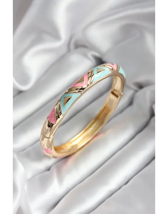 Mineli Pirinç Mavi Ve Pembe Üçgen Desenli Gold Renk Kadın Kelepçe (çap 60 mm)