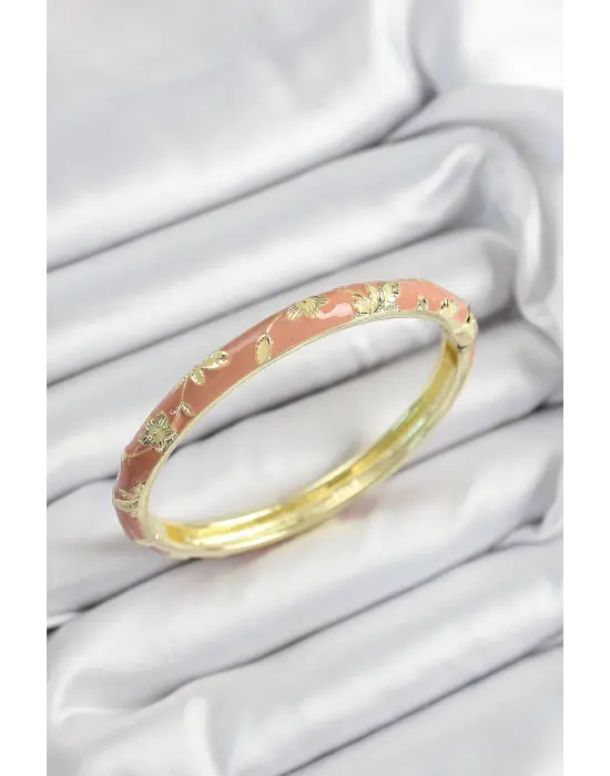 Mineli Pirinç Pembe Çiçek Motifli Gold Renk Kadın Kelepçe