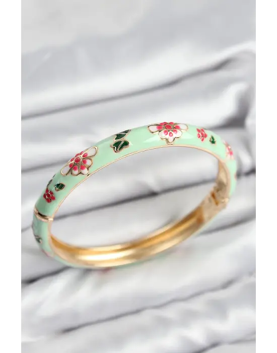 Mineli Pirinç Su Yeşili Çiçek Motifli Gold Kadın Kelepçe