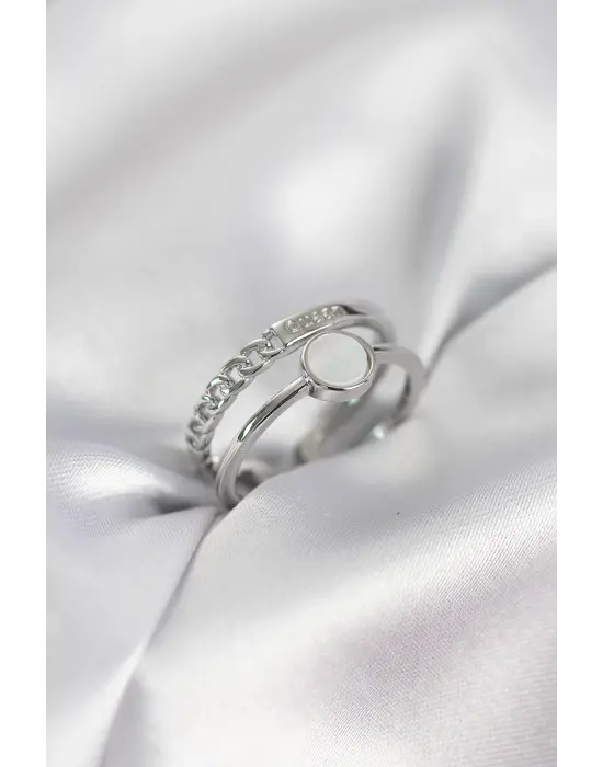 Minimal Queen Yazılı Gümüş Renk Pirinç Kadın Yüzük