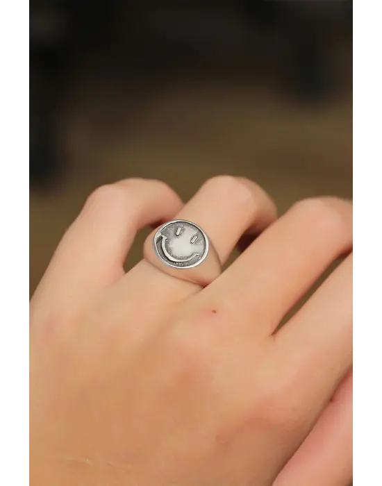 Otantik Emoji Tasarımlı Ayarlamalı Kadın Yüzük