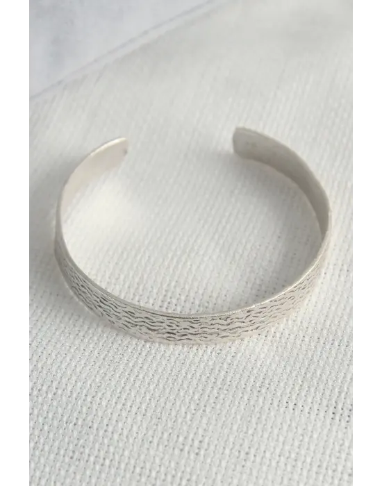 Otantik Model Gümüş Renk Motif İşleme Plaka Erkek Bileklik