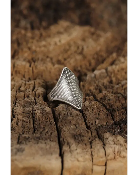 Otantik Tasarımlı Ayarlamalı Kadın Yüzük