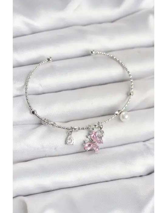 Pembe Kelebek Charmlı Gümüş Renk Kadın Bileklik