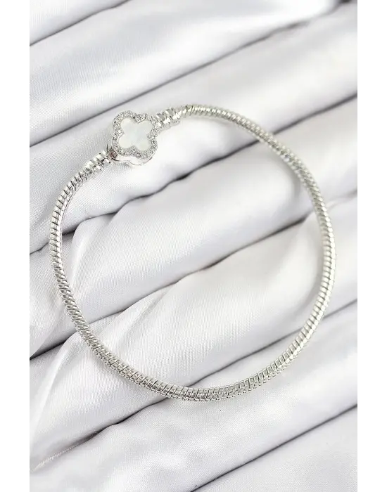 Pirinç Charm Zirkon Taşlı Yonca Model Gümüş Renk Kadın Bileklik