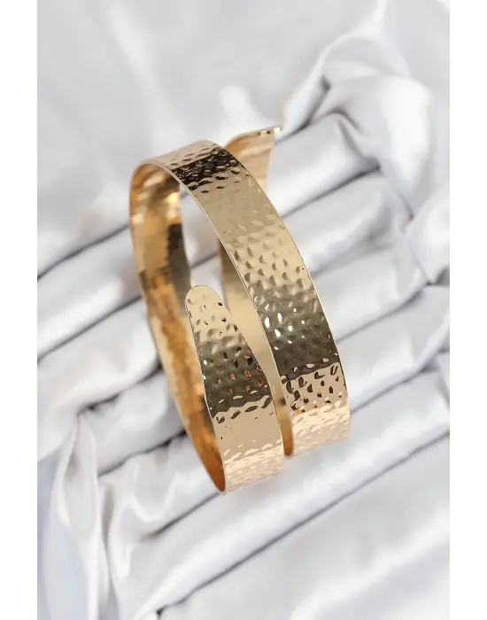 Pirinç Dövme Desenli Gold Renk Kadın Pazu Bileklik