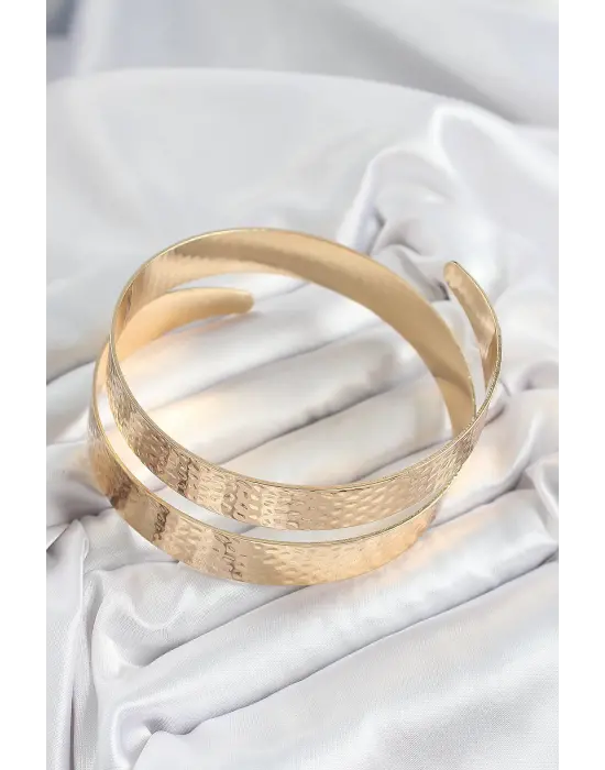 Pirinç Dövme Desenli Gold Renk Kadın Pazu Bileklik
