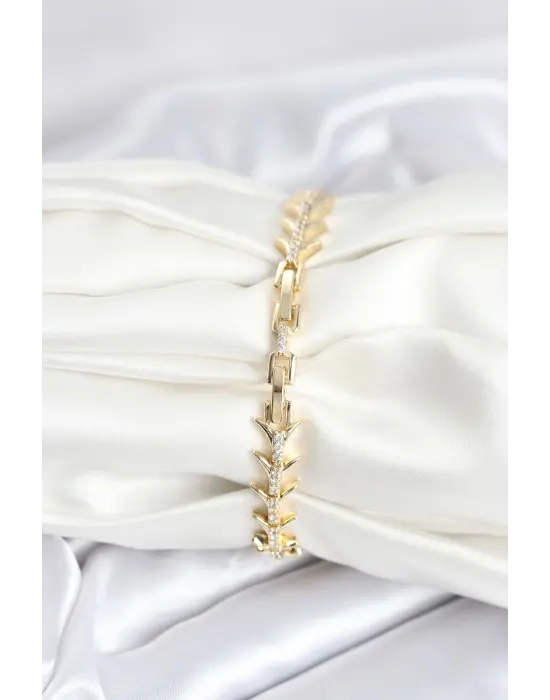 Pirinç Gold Renk Balık Sırtı Model Zirkon Taşlı Kadın Bileklik