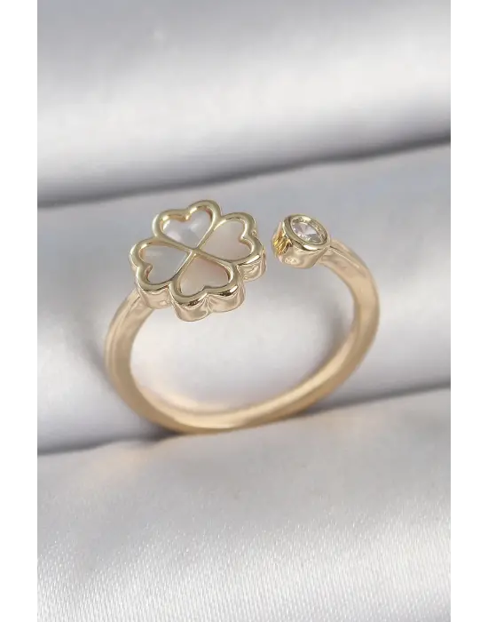 Pirinç Gold Renk Beyaz Mineli Yonca Model Zirkon Taş Detay Ayarlanabilir Kadın Yüzük