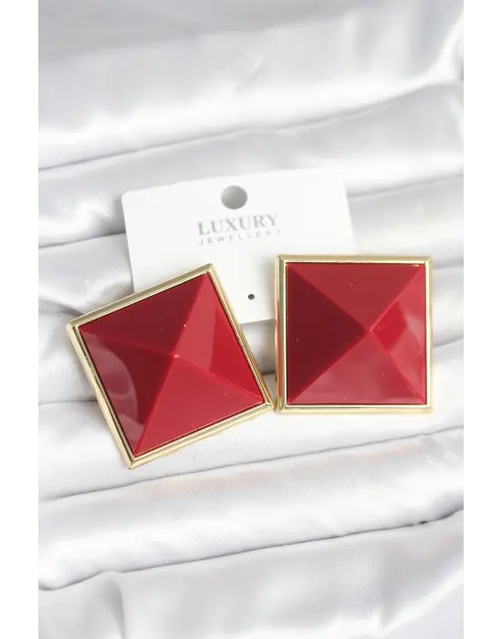 Pirinç Gold Renk Bordo Piramit Model Kadın Küpe